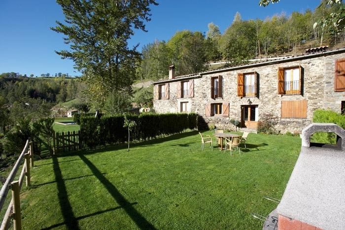 Apartamentos Rurales Les Barnedes Molló Zewnętrze zdjęcie